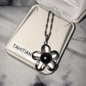 Sterling Silver Tahitian pearl necklace